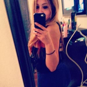 Meet your Posher, Alyssa